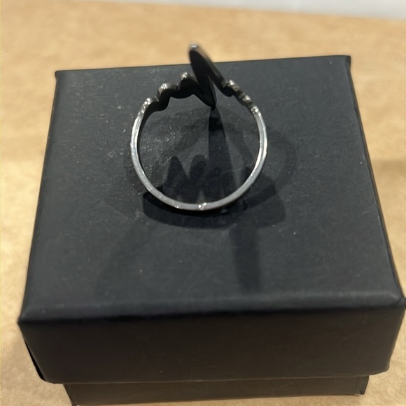 Stainless Steel Heartbeat Ring - Picture 6 of 9